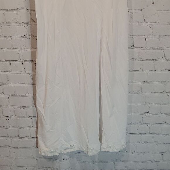 Shadow line white lace trim full slip size 38 - Picture 3 of 8